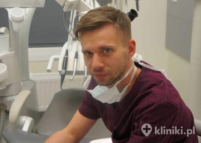 Kadra w AURIDENT Klinika Stomatologiczna Kadra w AURIDENT Klinika Stomatologiczna