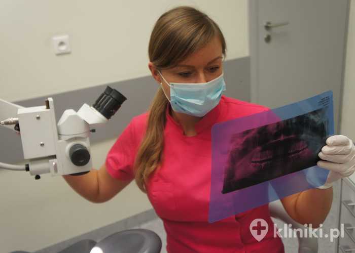 Kadra w AURIDENT Klinika Stomatologiczna Kadra w AURIDENT Klinika Stomatologiczna