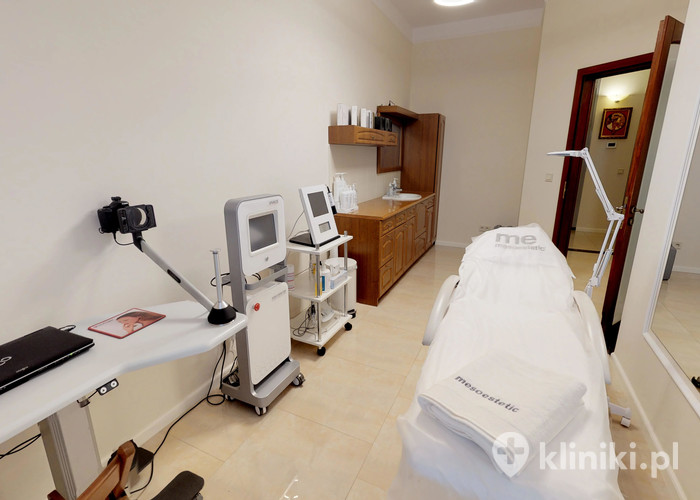 Gabinet zabiegowy w Klinika Dermatologii Estetycznej i Laseroterapii MEDICOR