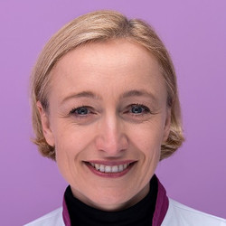 dr n. med. Nikola Niewęgłowska