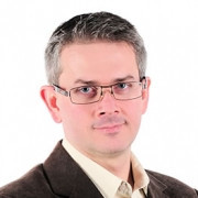 dr n. med. Łukasz Paczesny