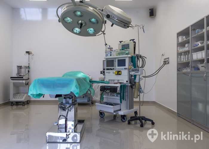 Sala operacyjna w Kriocentrum Sala operacyjna w Kriocentrum