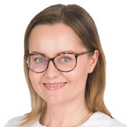 dr n. med. Karolina Lesner