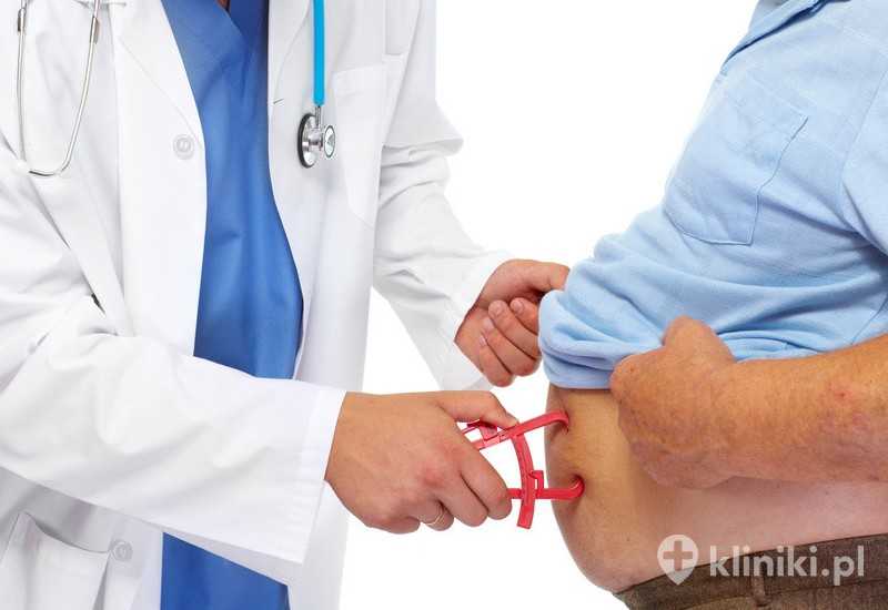 Operacja usunięcia tarczycy wymaga późniejszej kontroli hormonalnej