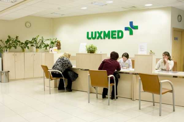 Recepcja, poczekalnia CM LUX MED Warszawa