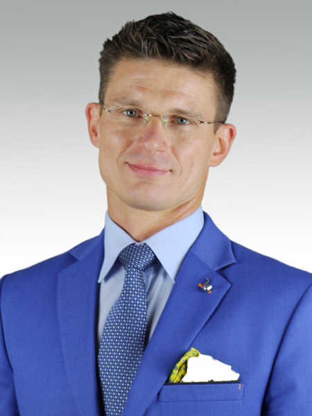 dr n. med. Dawid Mrozik