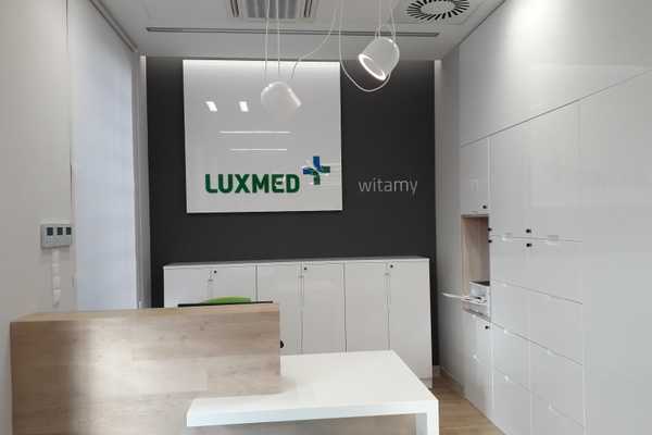 Recepcja, poczekalnia CM LUX MED Kalisz