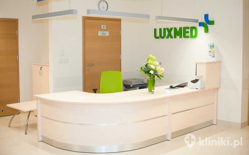 Recepcja, poczekalnia CM LUX MED Szczecin