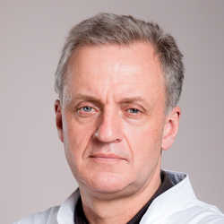 lek. Jarosław Jakiel