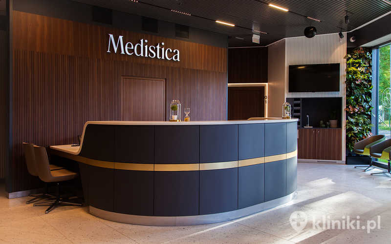 Recepcja, poczekalnia Medistica Medical Group