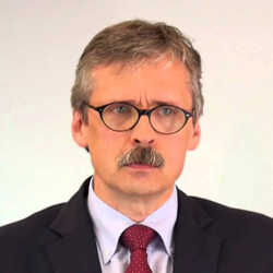 prof. dr hab. Piotr Andziak