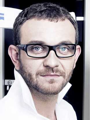 lek. dent. Wojciech Kołosowski