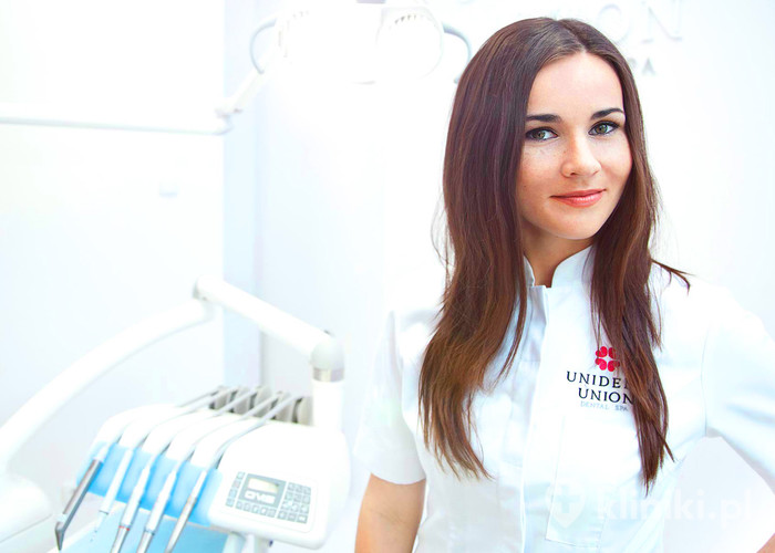 lek. stom. Katarzyna Leśniowska lek. stom. Katarzyna Leśniowska