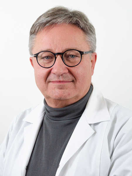 dr n. med. Jakub Pietrzak