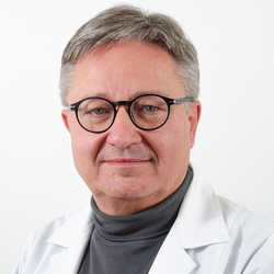 dr n. med. Jakub Pietrzak