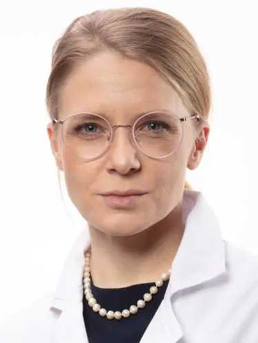 dr n. med. Ewa Warchoł-Celińska