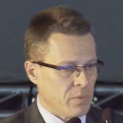 dr n. med. Bogusław Lindner