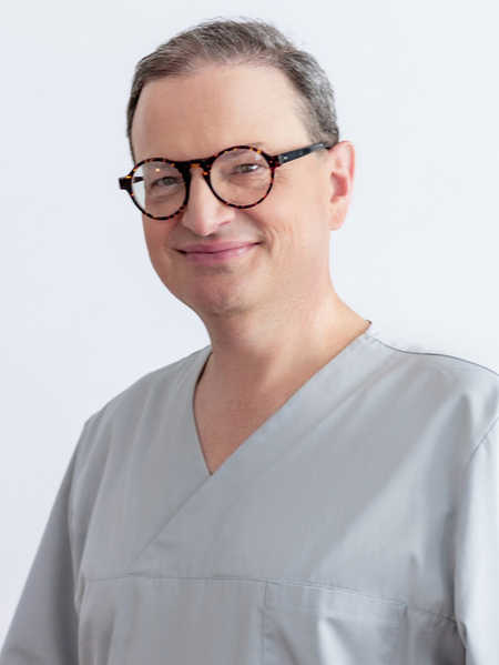 dr n. med. Piotr Fryczkowski