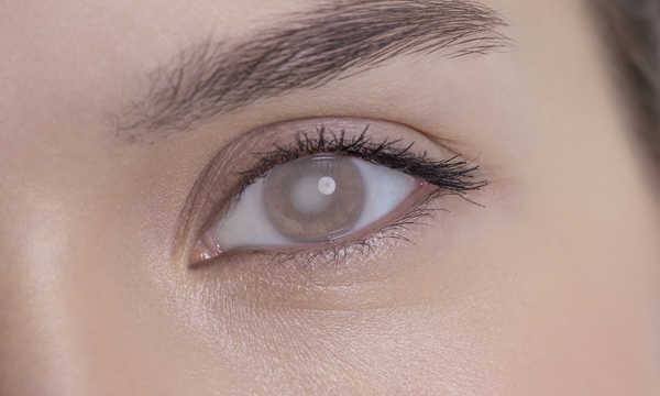 Operacja zaćmy to jeden z najczęściej wykonywanych i najbardziej skutecznych zabiegów okulistycznych