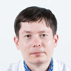 dr hab. n. med. Radosław Maksym