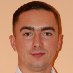 terapeuta Maciej Piechota