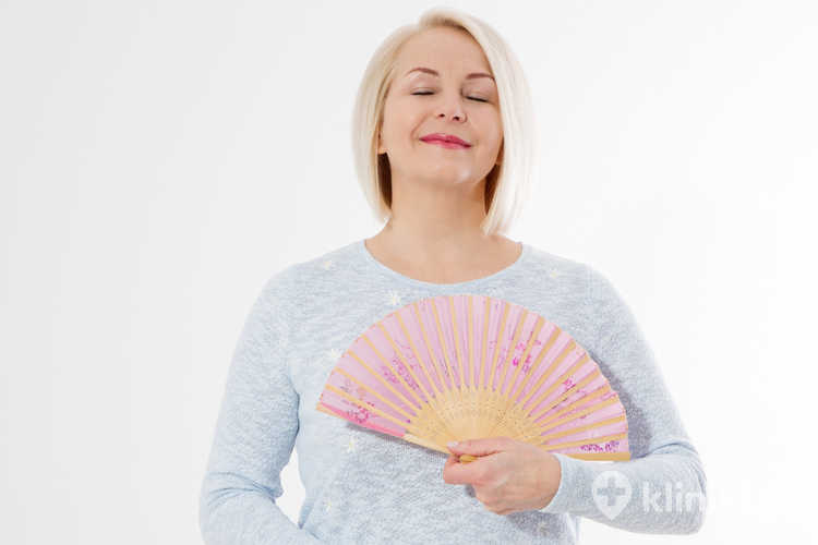 Techniki relaksacyjne mogą wspierać radzenie sobie z napięciem i wahaniami nastroju