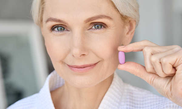 Terapia komplementarna może wspierać łagodzenie wybranych objawów menopauzy