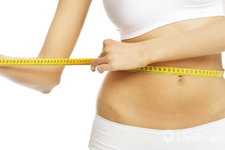 Abdominoplastyka wymaga odpowiedniego przygotowania i kilkutygodniowej rekonwalescencji.