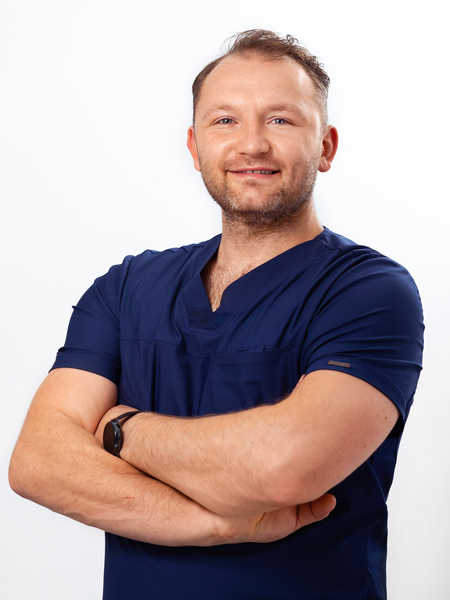 lek. dent. Marcin Przegaliński