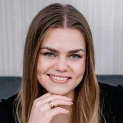 mgr Monika Lusowicz-Pieniążek