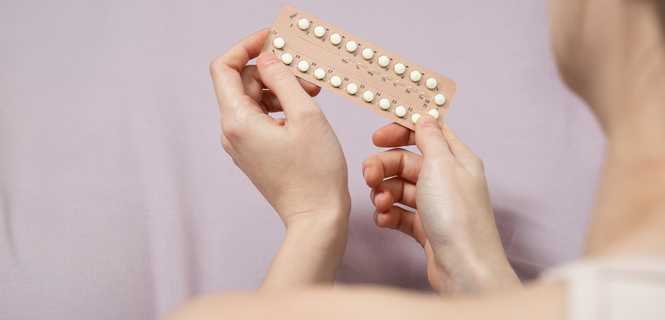 Przerwa od antykoncepcji hormonalnej: kiedy jest potrzebna?