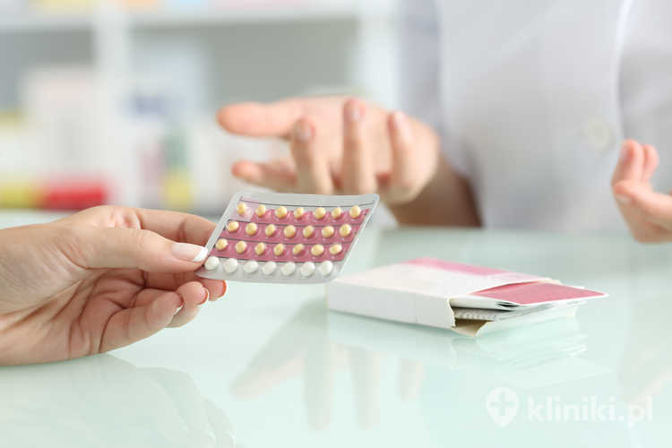 Zapobieganie ciąży przed menopauzą wymaga indywidualnego doboru metody