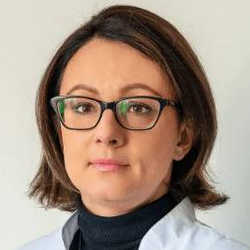 dr n. med. Magdalena Róg-Makal