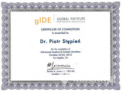 Certyfikat uczestnictwa dr P. Stępnia w kursie poświęconym implantologii i stomatologii estetycznej Certyfikat uczestnictwa dr P. Stępnia w kursie poświęconym implantologii i stomatologii estetycznej