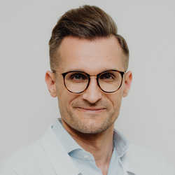 dr n. med. Paweł Jaworski