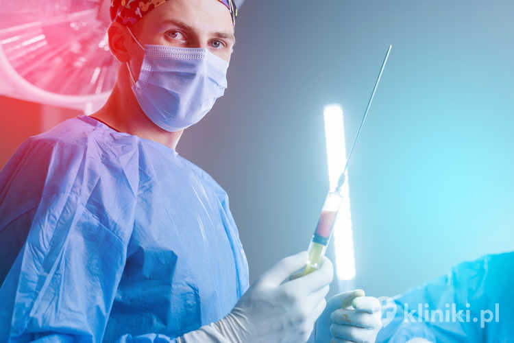 Zabieg liposukcji wibracyjnej