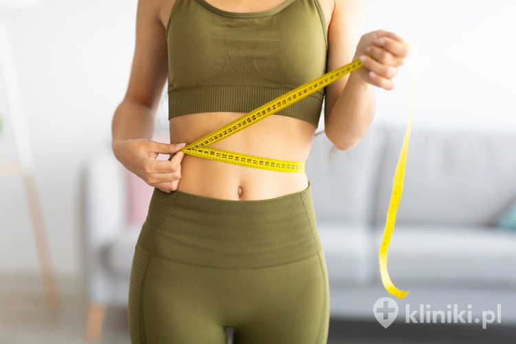 Piękny i szczupły brzuch dzięki zabiegowi liposukcji