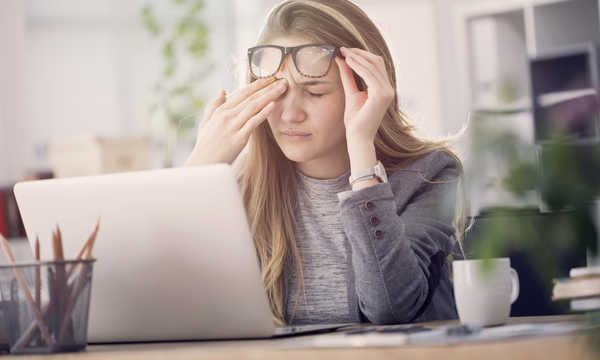 Zabieg laserowego leczenia astygmatyzmu jest krótki, bezpieczny i wykonywany w znieczuleniu miejscowym