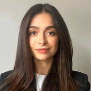 lic. Karolina Haratek