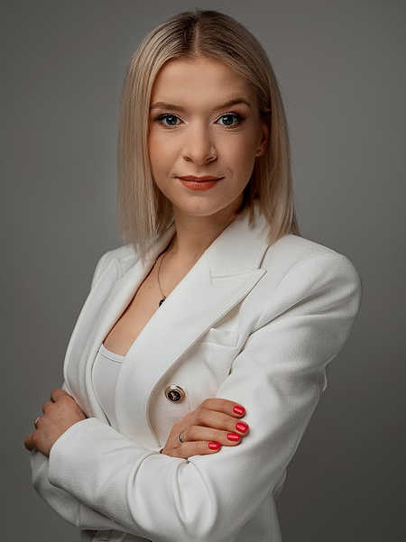 mgr Nina Grabka