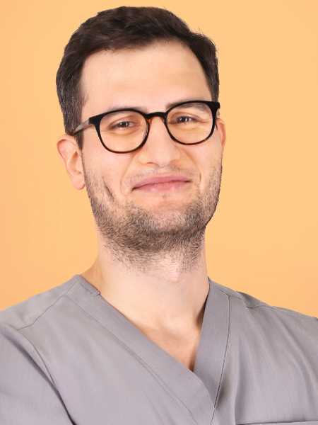 dr n. med. Jakub Kobecki