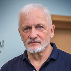dr n. med. Sławomir Drabek