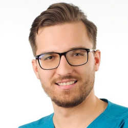 dr n. med. Kamil Marczewski