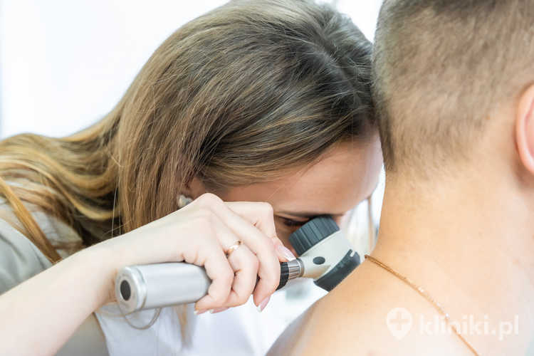 Badanie dermatoskopowe skóry