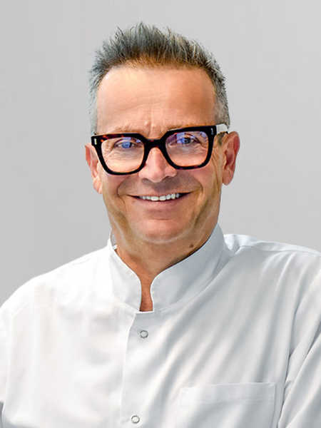 dr n. med. Tomasz Michalik