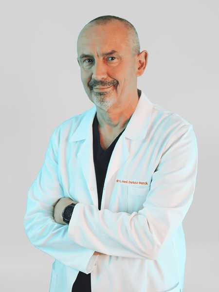 dr n. med. Dariusz Mercik