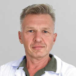 dr n. med. Piotr Dawid