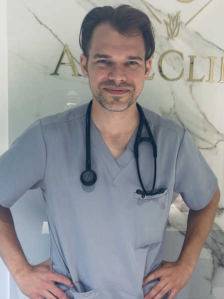 lek. Dominik Kobylarek