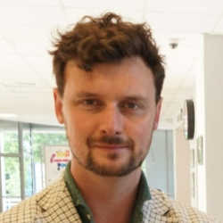 dr n. med. Łukasz Grabarczyk