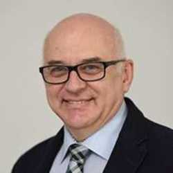 lek. Piotr Surowski